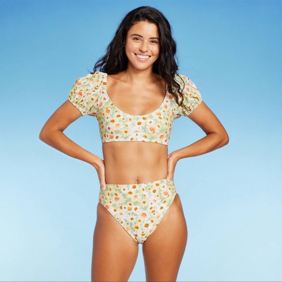 Women's Puff Sleeve Bikini Top and Bottom - Picture 1 of 8